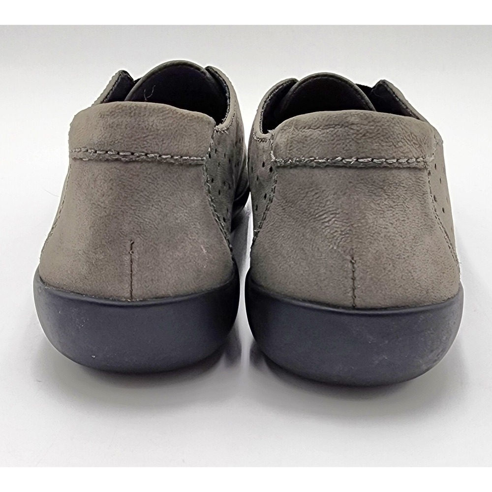 Clarks Collection Nubuck Slip On Womens 7.5M Grey Perforated Medora Gemma Gray - Picture 5 of 9